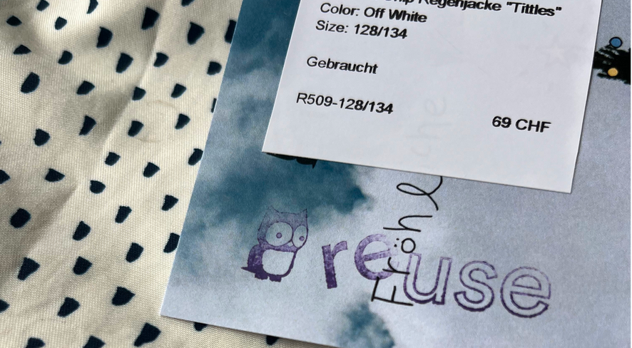 Tag from ReUse namuk on clothing item