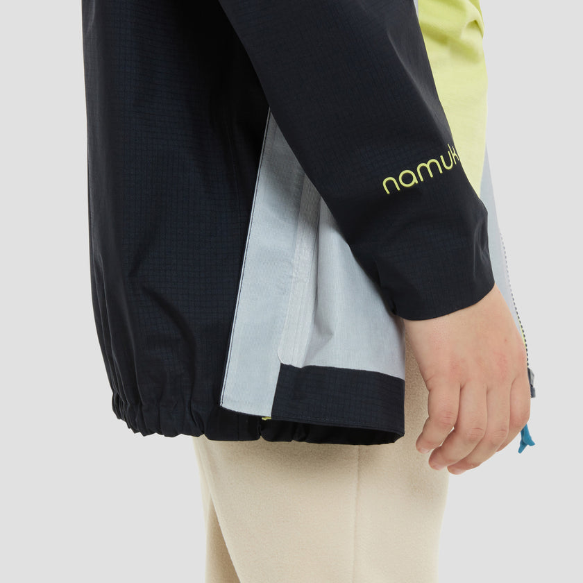 One ultralight rain jacket (8)