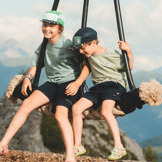 Glamping adventure in Laax – under cowbells and constellations