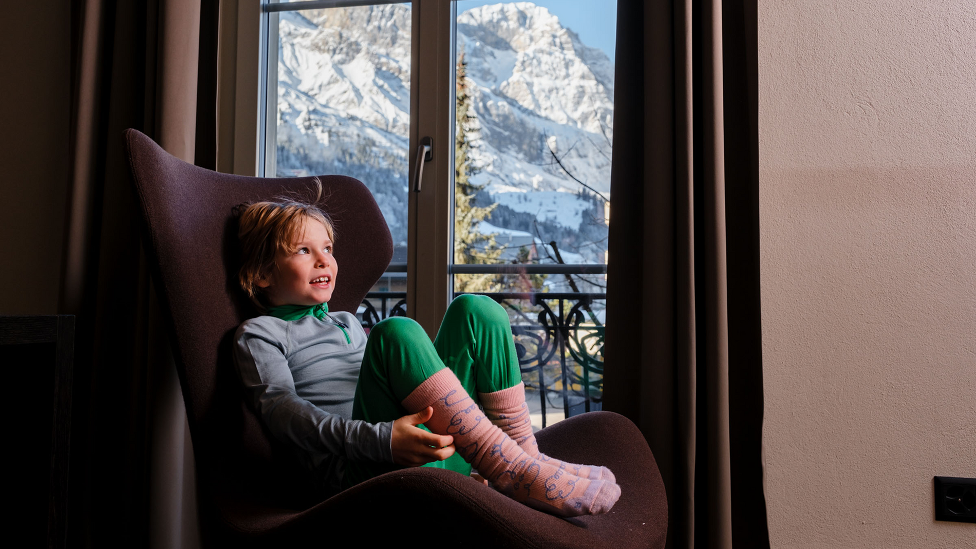 Merino for kids: Keeps warm in winter & cool in summer