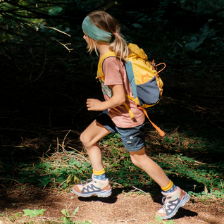 Hiking with kids: 10 + 1 must-haves for your next adventure