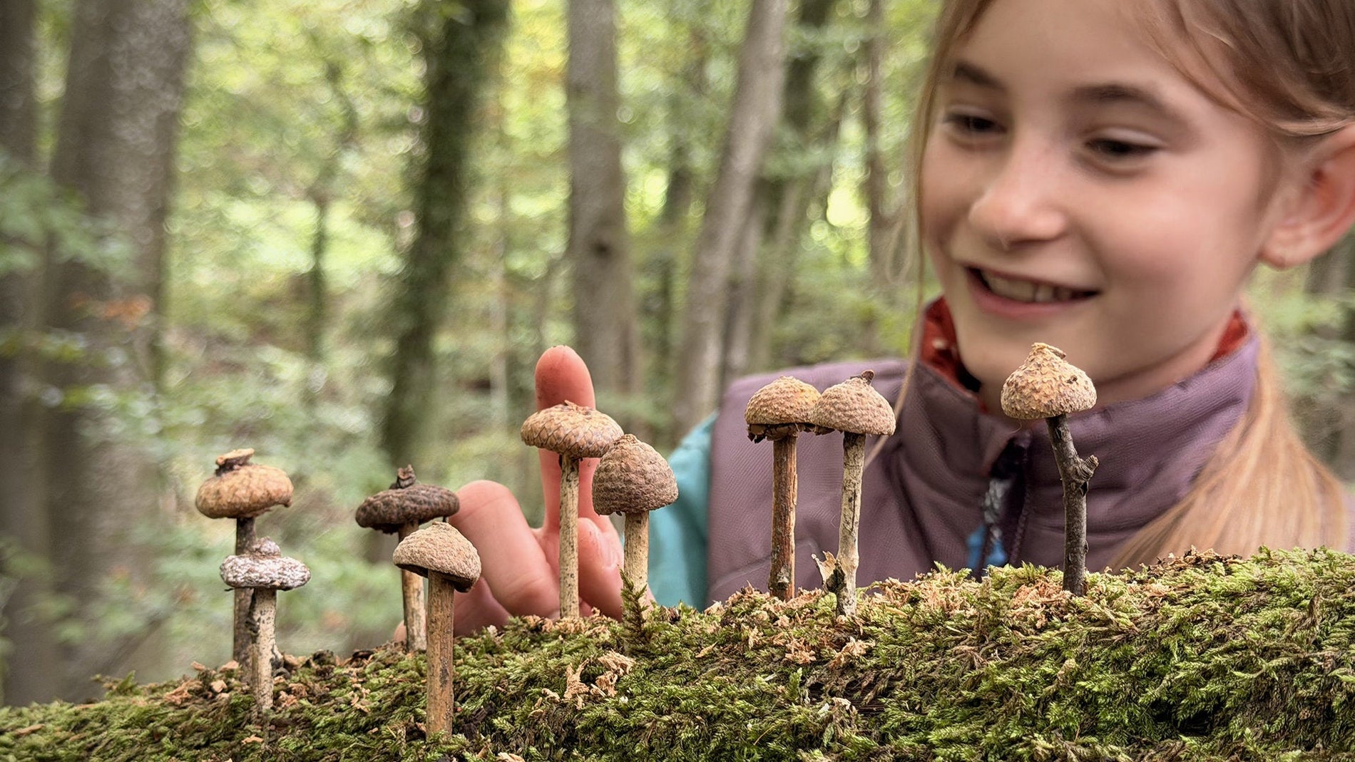 DIY with kindwaldundwiese: Making mushrooms from acorn caps