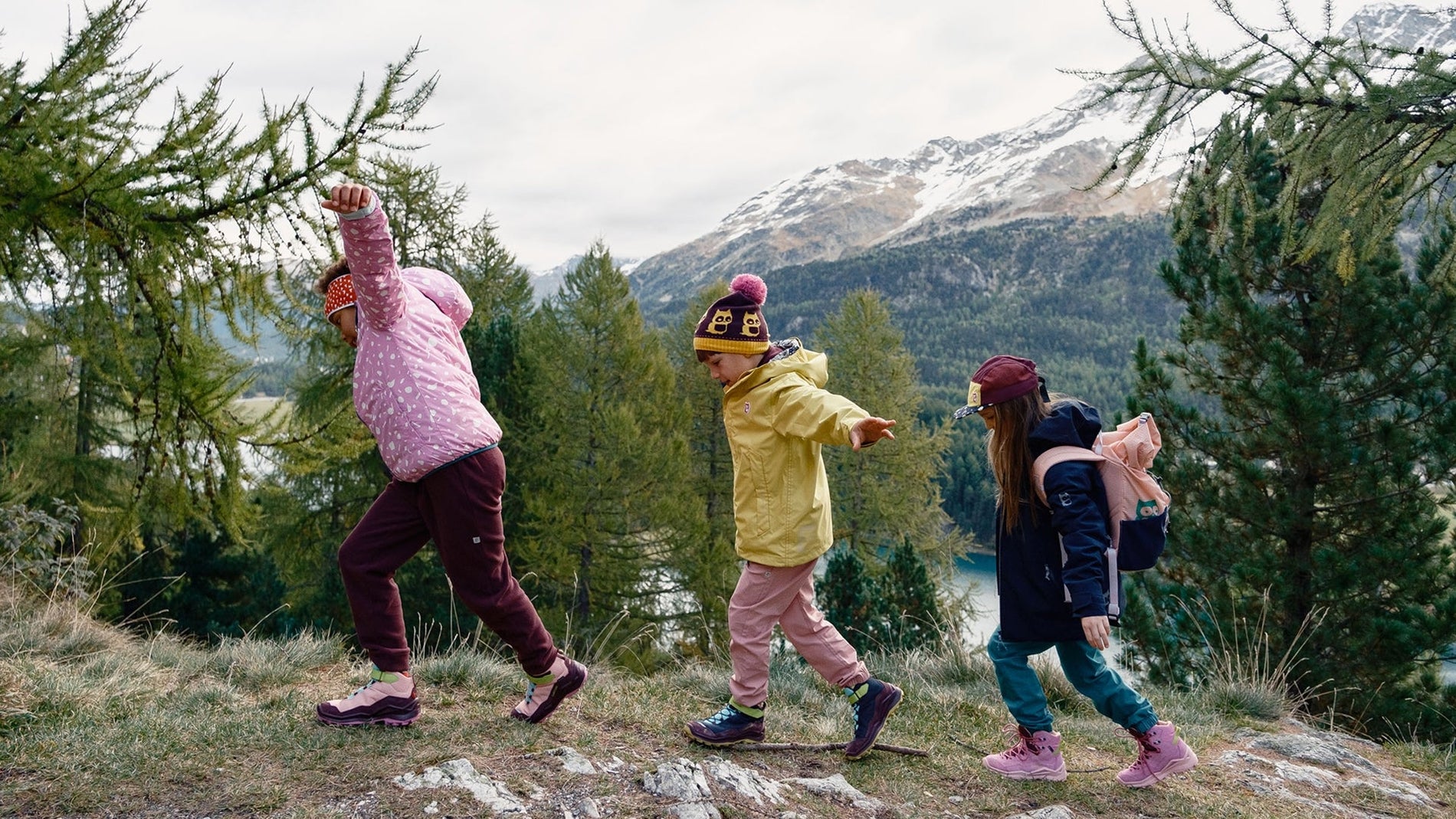 Hiking with kids – Tips & tricks for a family-friendly adventure