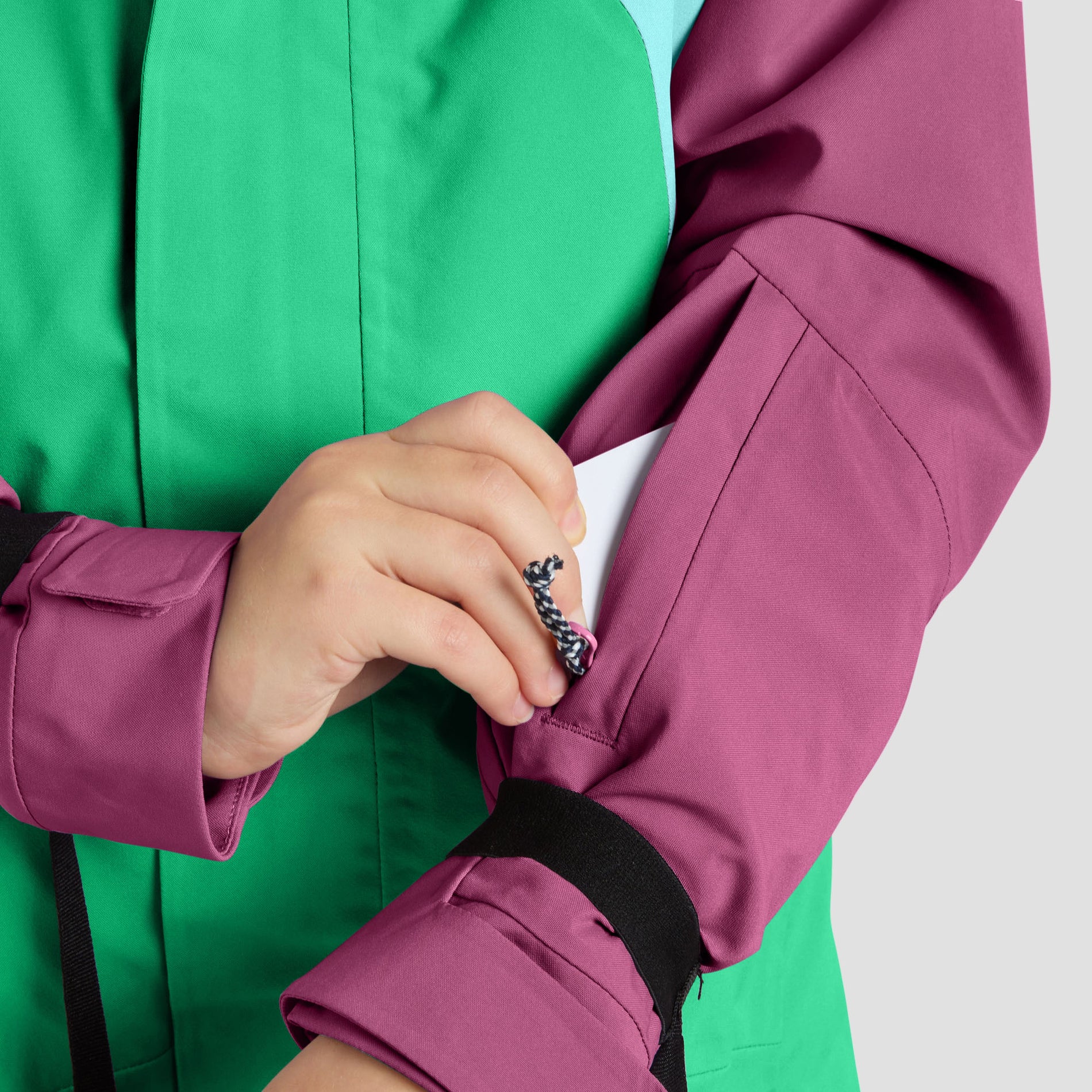 Neve snow jacket (8)